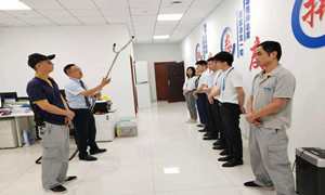 光谷店“防盜搶、保安全”應(yīng)急預(yù)案演練及培訓(xùn)圓滿(mǎn)開(kāi)展
